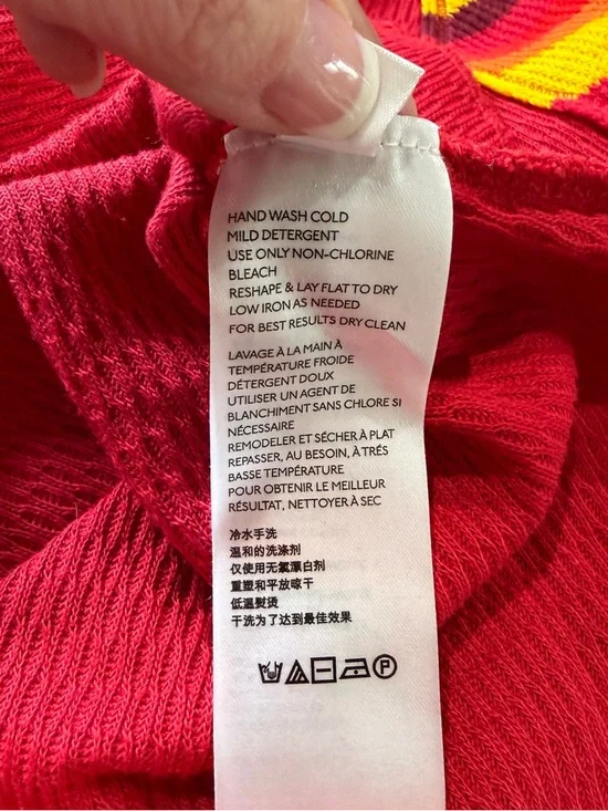 FREE PEOPLE WE THE FREE Top Siz XS Red Rainbow Dreams Pullover Oversized Thermal - Picture 8 of 9